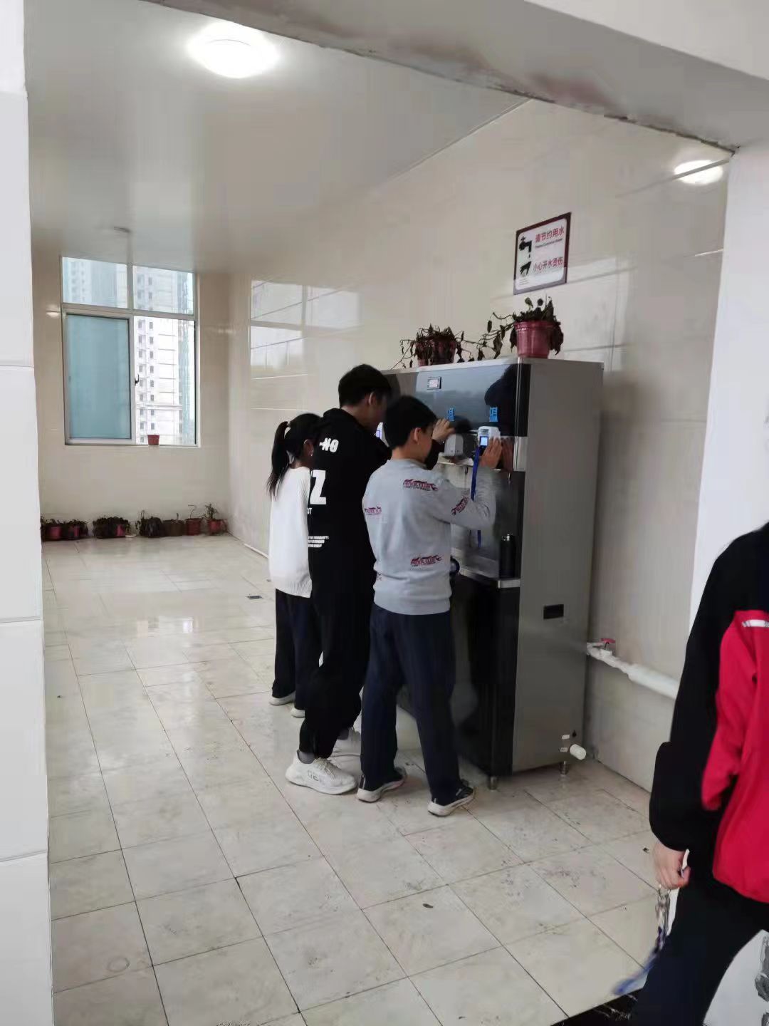 商丘市技师学院校园直饮机BOT投资项目案例